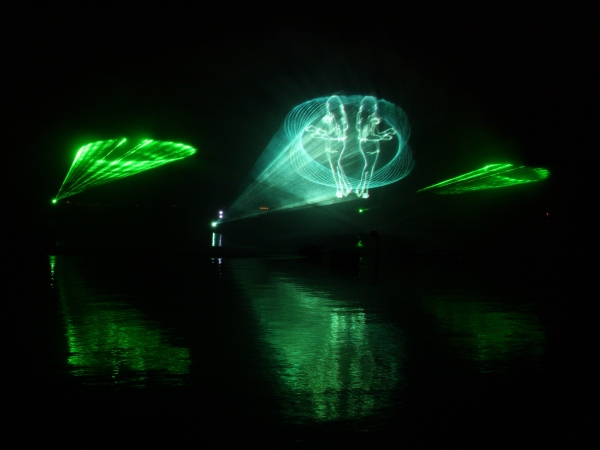 Lasershow Maschsee   110.jpg